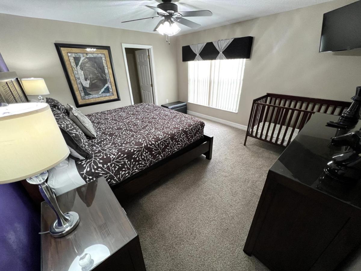 Mickeys Escape - Magical Lakeview 7Br - 4 Master Suites Pool & Hot Tub Bbq Home Theater And 2 Miles Disney! Orlando Exteriör bild